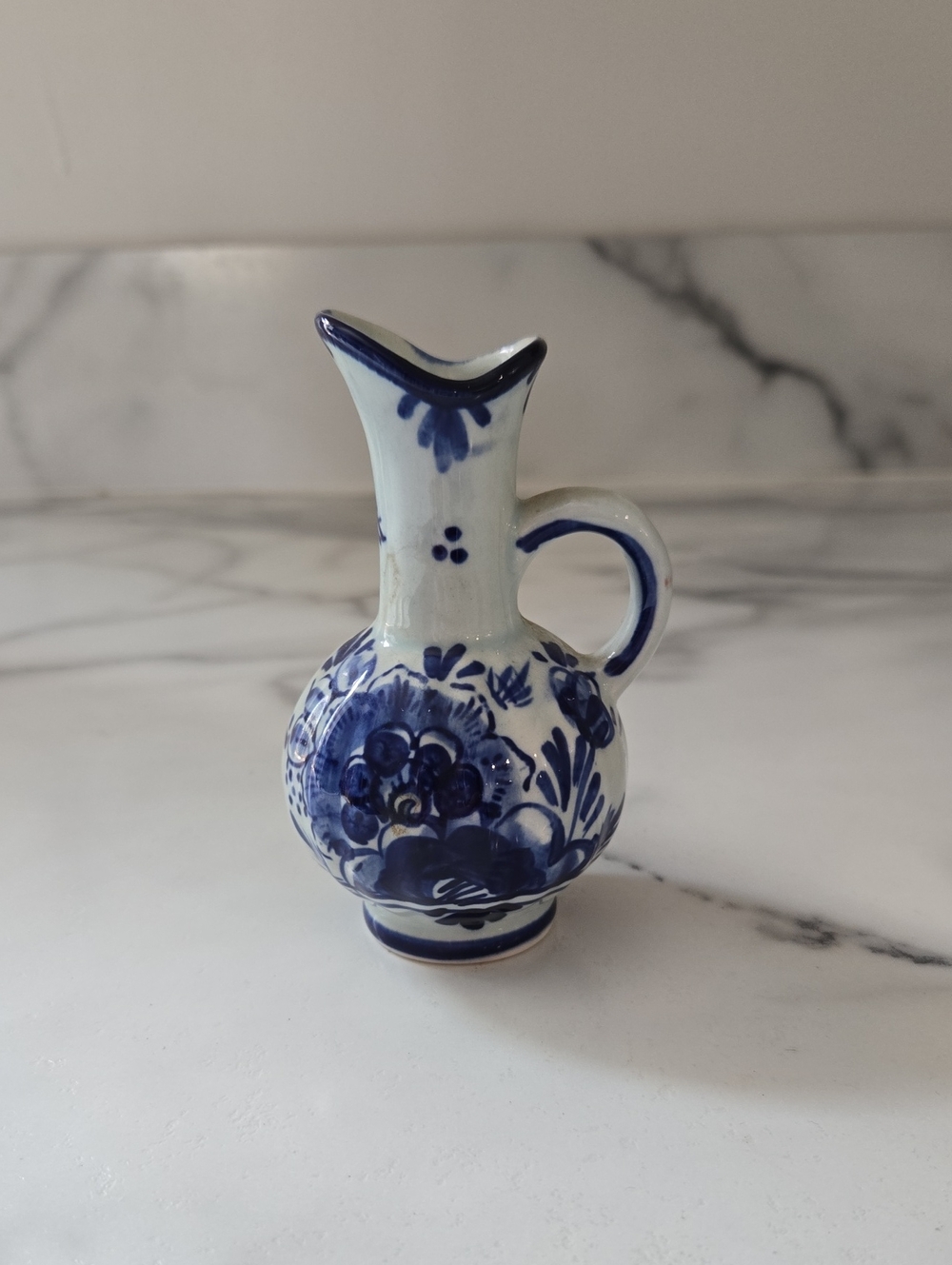 Delfts Blauw Blue and White Floral Ceramic Pitcher Vase Handpainted 34